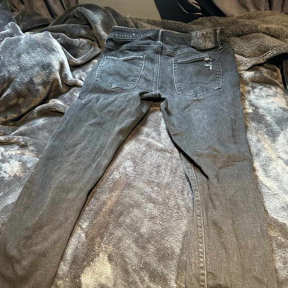 American Eagle Jeans - Picture 2 of 3